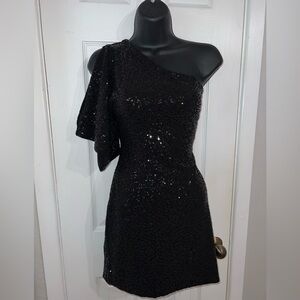 Elegant Black Sequin One-Shoulder Dress